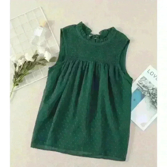 Womens Swiss Dot Green Medium - Picture 1 of 5